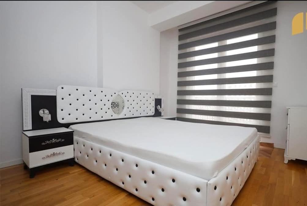 La Casa Hostel Pristina Kültér fotó